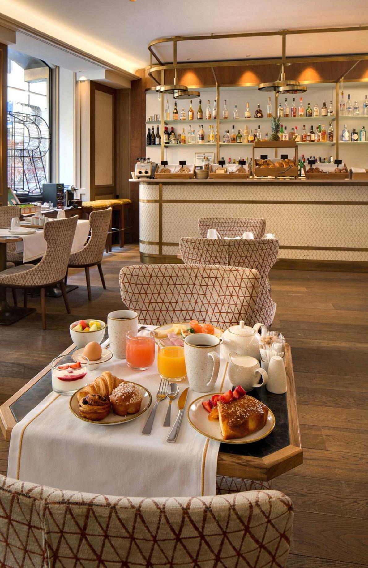 Rochester Champs Elysees Parijs